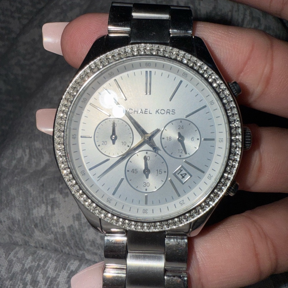 Michael kors watch silver